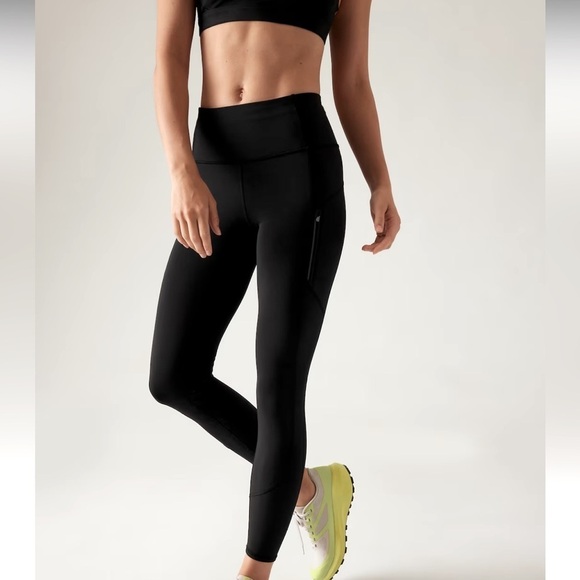 Athleta Pants - Athleta XS Black Rainier Tight Legging EUC